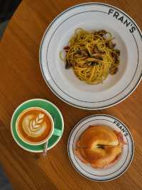 Fran's Sukhumvit 49