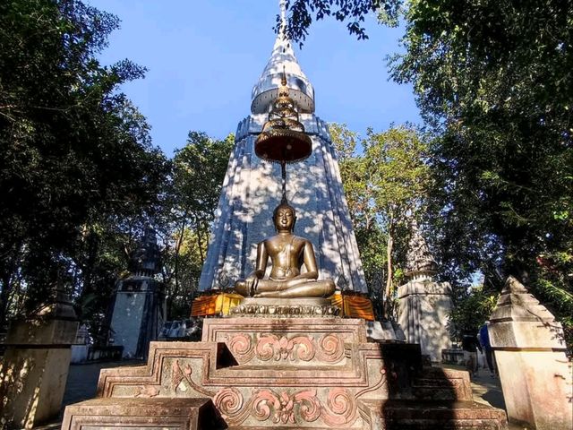 วัดสำคัญของจังหวัดพะเยา ตั้งอยู่บนดอยบุศราคัม