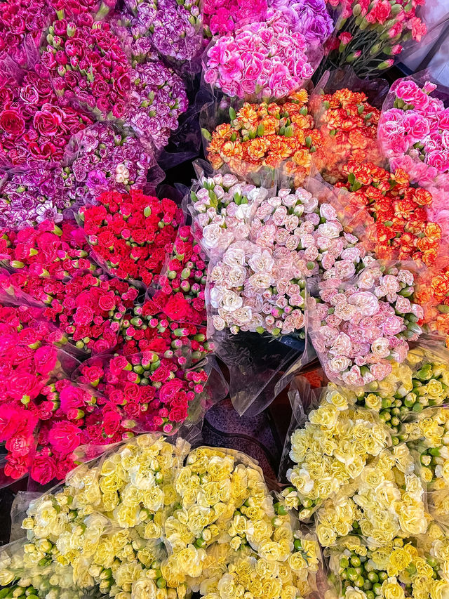 Flowers market in Bangkok💐