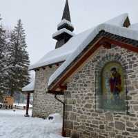 Snowshoeing in the Dolomites: A Winter Wonderland Adventure