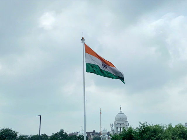 A Scenic Road Trip from Delhi to Agra 🇮🇳🚗