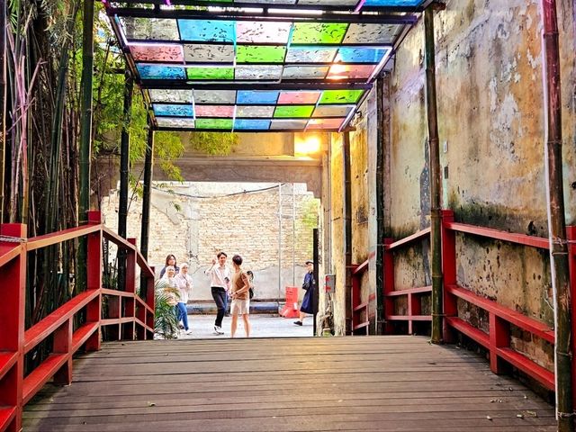 A stroll on the mural art street at the centre of the city, Kwai Zai Hong