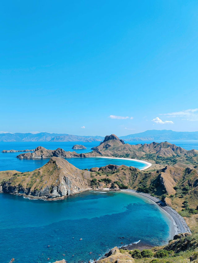 Iconic Beautiful Natural Hidden Gem @ Labuan Bajo