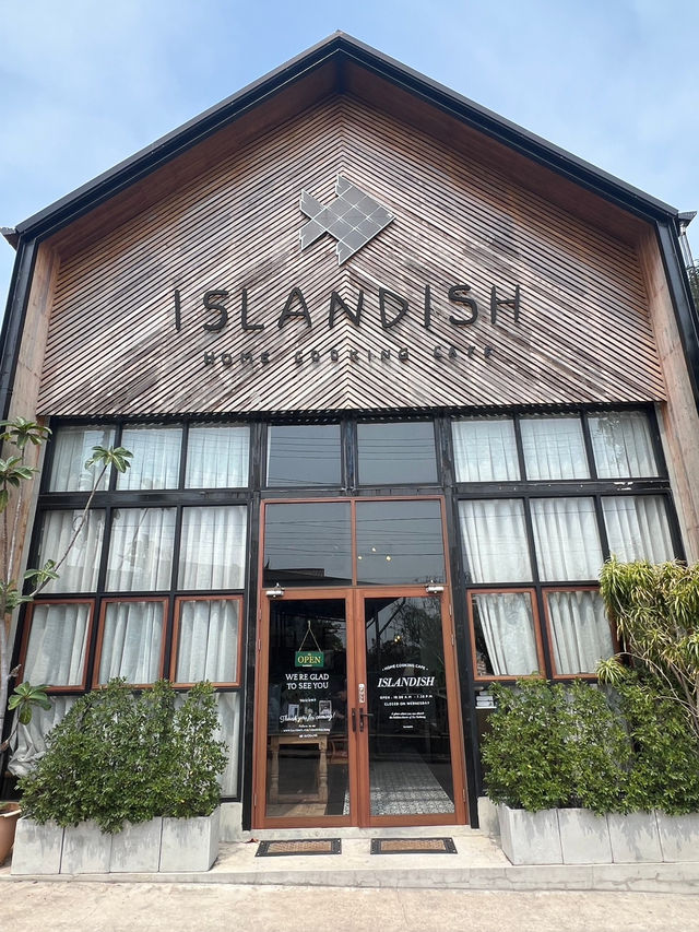 Islandish  เกาะสีชัง ชลบุรี