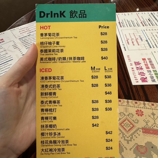 未開門已經排哂長龍🇹🇭荃灣米芝蓮泰菜