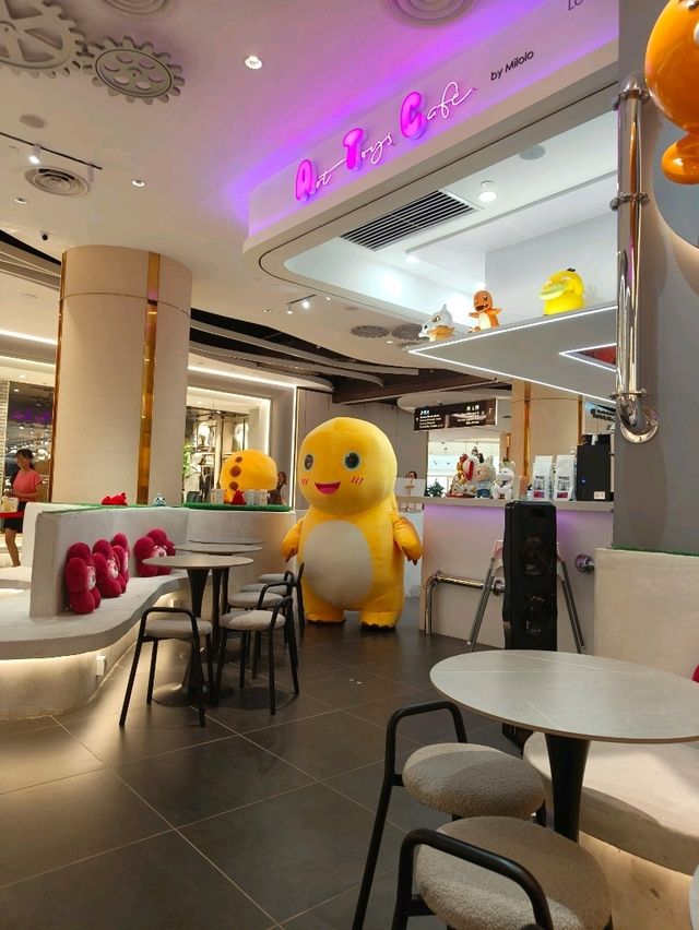 A Café with a Playful Twist – Art Toys Café