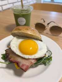 S Y D N Y Cafe