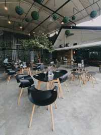 DOUBLE V COFFEE & EATERY