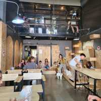 cat cafe in lamphun