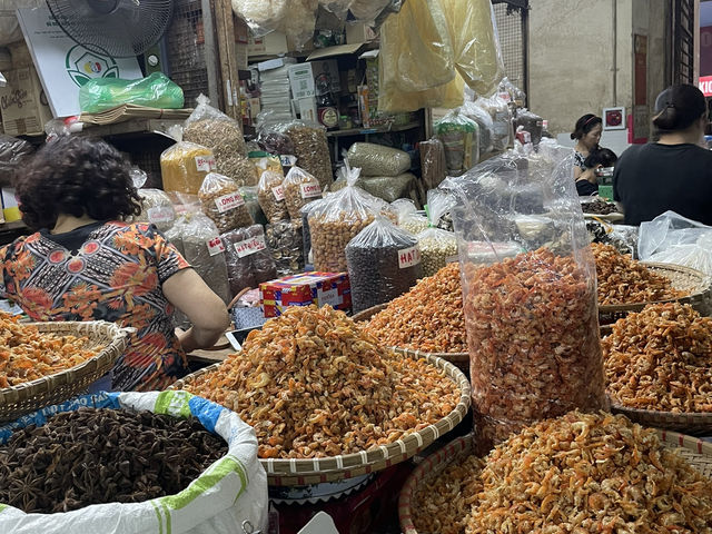 Exploring Northern Vietnam 🇻🇳 : The Magic of Hanoi, Sapa, and Ha Long Bay