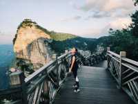 “ประตูสวรรค์” เขาเทียนเหมิน (Tianmen Mountain)