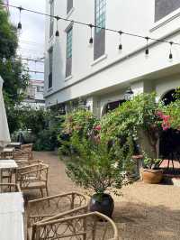 在曼谷交通最便利的飯店 Hotel Thomas Bankok!n