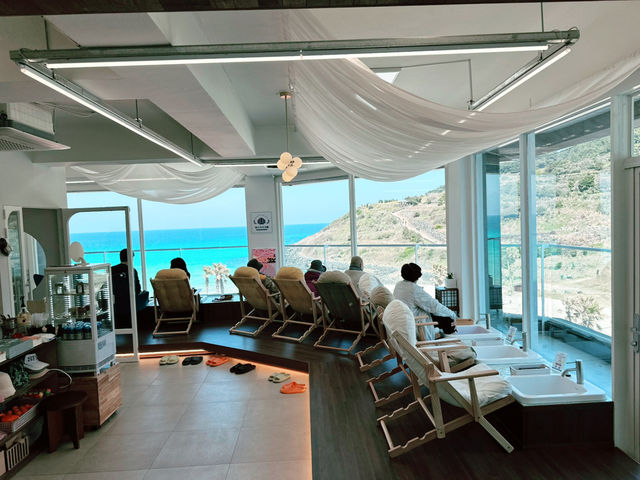 🌊🏝️ 함덕 바다뷰가 펼쳐지는 개방감 좋은 🦶♨️ 족욕카페