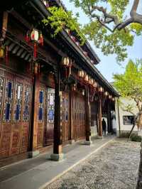 Hu Xueyan's Former Residence– A Merchant Prince's Lavish Legacy