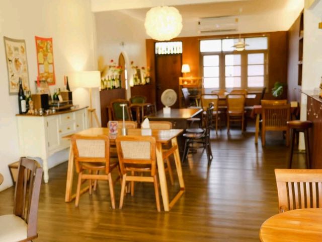 Safe House Home Cafe กำแพงเพชร  🏠 