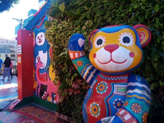 【台中】カラフルな村と言えばここ🌈彩虹眷村