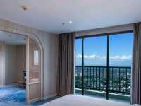🏙️ Sleek Stays in the Heart of Batam: ASTON Delivers Comfort & Class! ✨