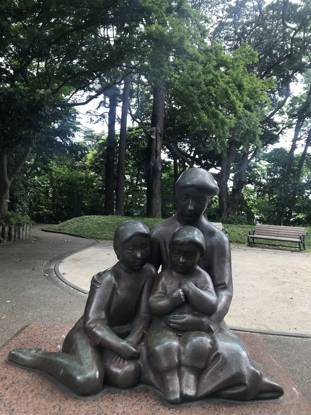 【横浜元町から山手の港の見える丘公園を歩きイギリス館へ】