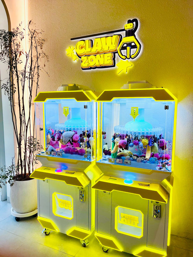 Claw Zone: Fun for All Ages with Irresistible Prizes 