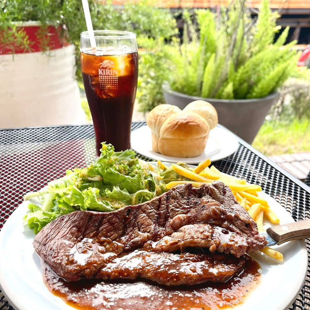 大阪氛圍感直接拉滿的河邊露天餐廳💕MOULiN 