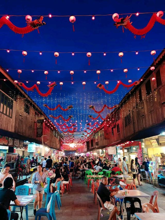 Siniawan Market 