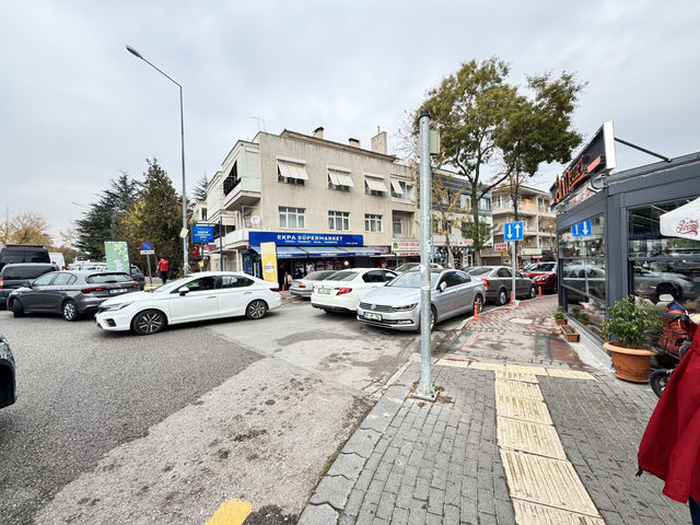 土耳其之旅-Anit Iskender Kebap Konagi｜傳統鄂式旋轉烤肉+烤餅風味餐