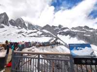 The Icy Majesty of Yulong: A View Worth the Crowds