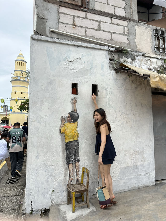 Discover Armenian Street 🇲🇾: A Cultural and Culinary Haven in Penang 