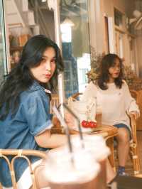 🩷เที่ยวบ้านจูน นอนบ้านปู่ คาเฟ่ @บางเสร่ 