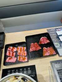 一路打邊爐一路食燒肉😎