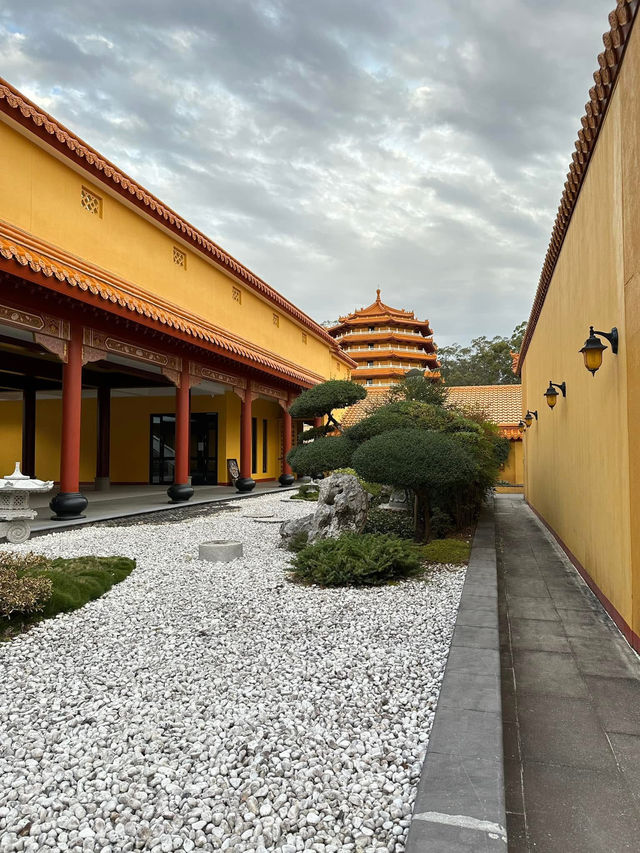 澳洲南天寺vs中天寺