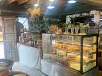 ดื่มกาแฟ ชมความงามของธรรมชาติ ร้านลุงปุ๊ดป้าเป็ง