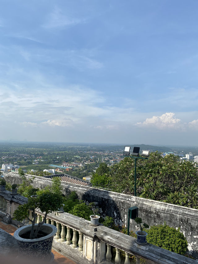 พิพิธภัณฑสถานแห่งชาติ พระนครคีรี – สัมผัสความงดงาม