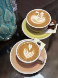 Great desserts, cool vibe in KK