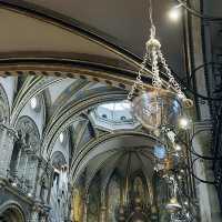 Mystical Peaks and Soulful Views: A Day at Montserrat 🇪🇸