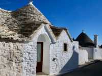 來去Trulli Holiday Albergo Diffuso住一晚