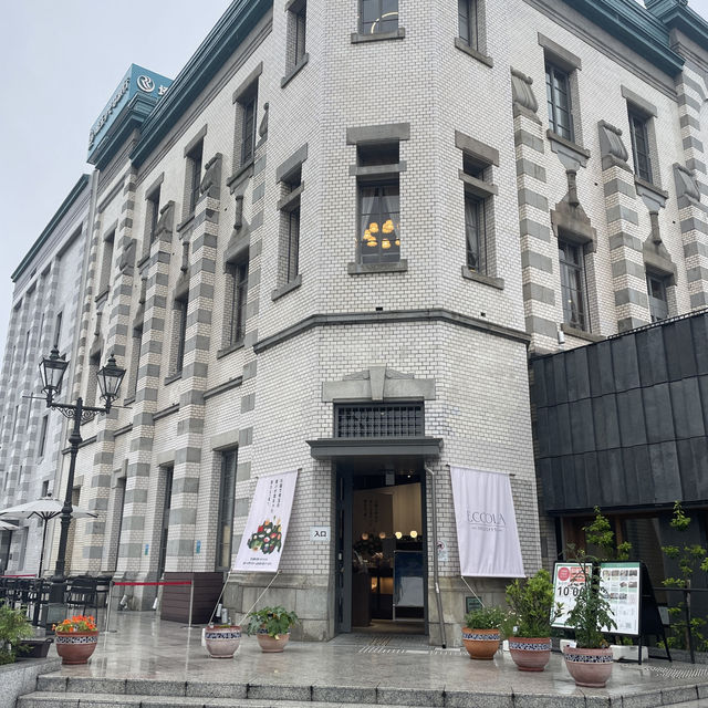 【埼玉/川越🇯🇵】元りそな銀行の建物に潜入！りそなコエドテラス