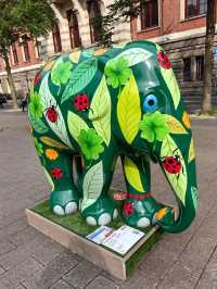 慶祝阿姆斯特丹建城750 週年的Elephant Parade