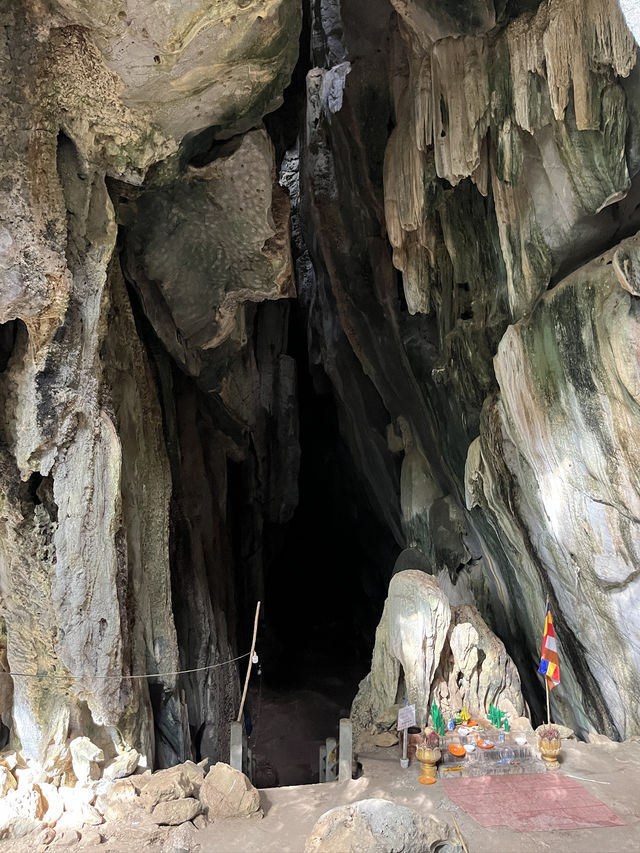Kampot – Calm Town with Mixed Experiences