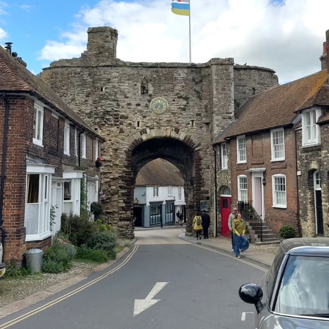 Rye: A Charming Medieval Town Near London with Fantastic Artisan Shops! 🇬🇧🎨
