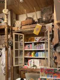 【大切な人へのお土産にいかが？ポルトガルのおしゃれな缶詰のお店】