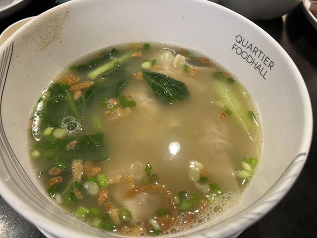 🍽️ Street Food Elegance at Quartier Foodhall, EmQuartier