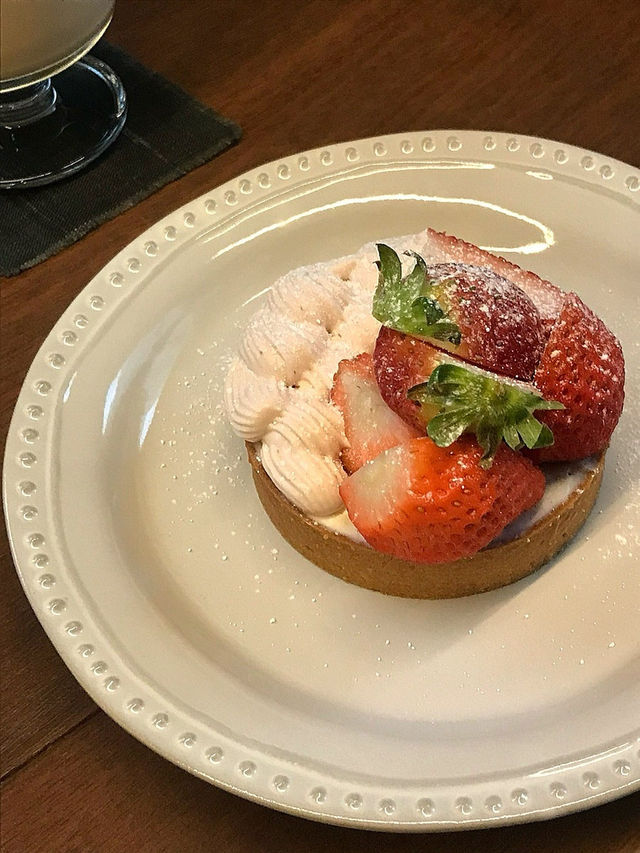 웨이팅만 40분한 부산 전포 레전드 디저트 맛집