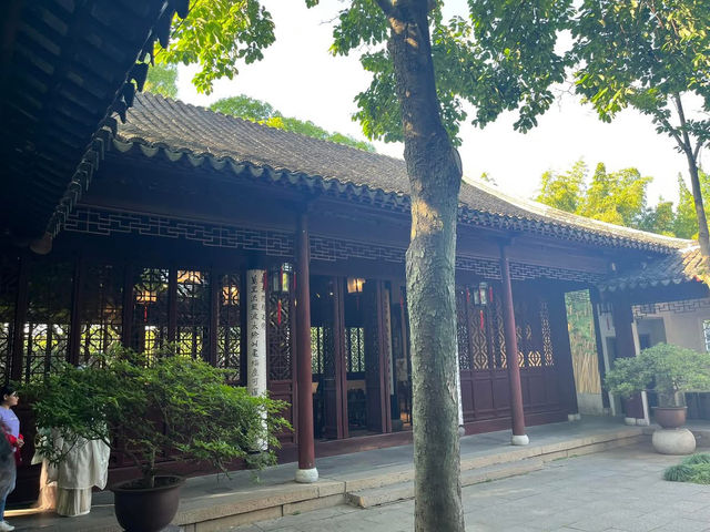 🌿 Canglang Pavilion 沧浪亭 — Suzhou’s Oldest Garden with Timeless Serenity 