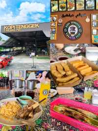Taste the Tip of Asia: Kopi Tenggek & the Legendary Lamb Gearbox!