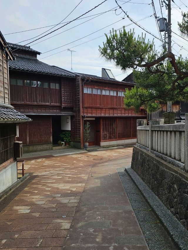 漫步時光金澤老街〔東茶屋街〕