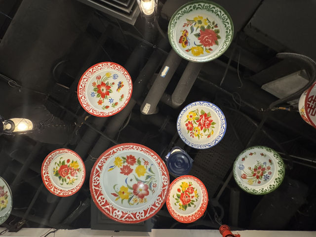 🍛 Review: The White Tiffin @ Esplanade Xchange – Nostalgic Bites with a Modern Twist