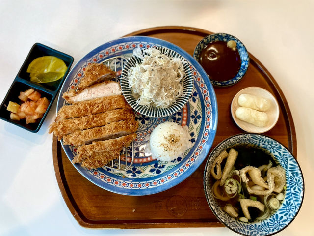 시흥 백소정