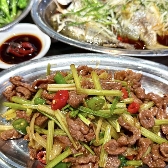 享受一場海鮮盛宴 💕 感受宵夜文化就這家 - 海鮮仔大排檔(夏灣店)