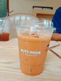 นัท-พบ คอฟฟี่ แอนด์มอร์